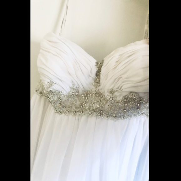 White Chiffon Princess Gem Cut Wedding dress - Picture 2 of 3